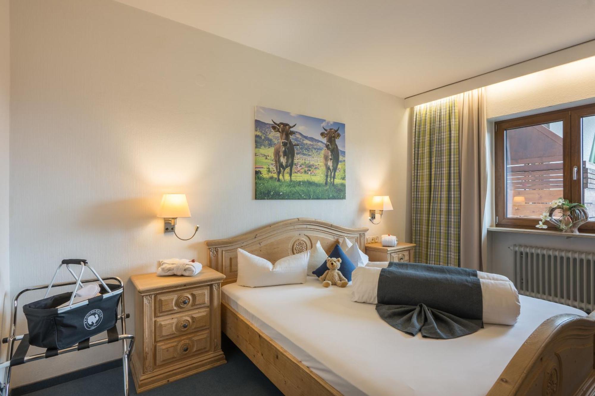 Landhotel Gockelwirt Айзенберг Екстериор снимка