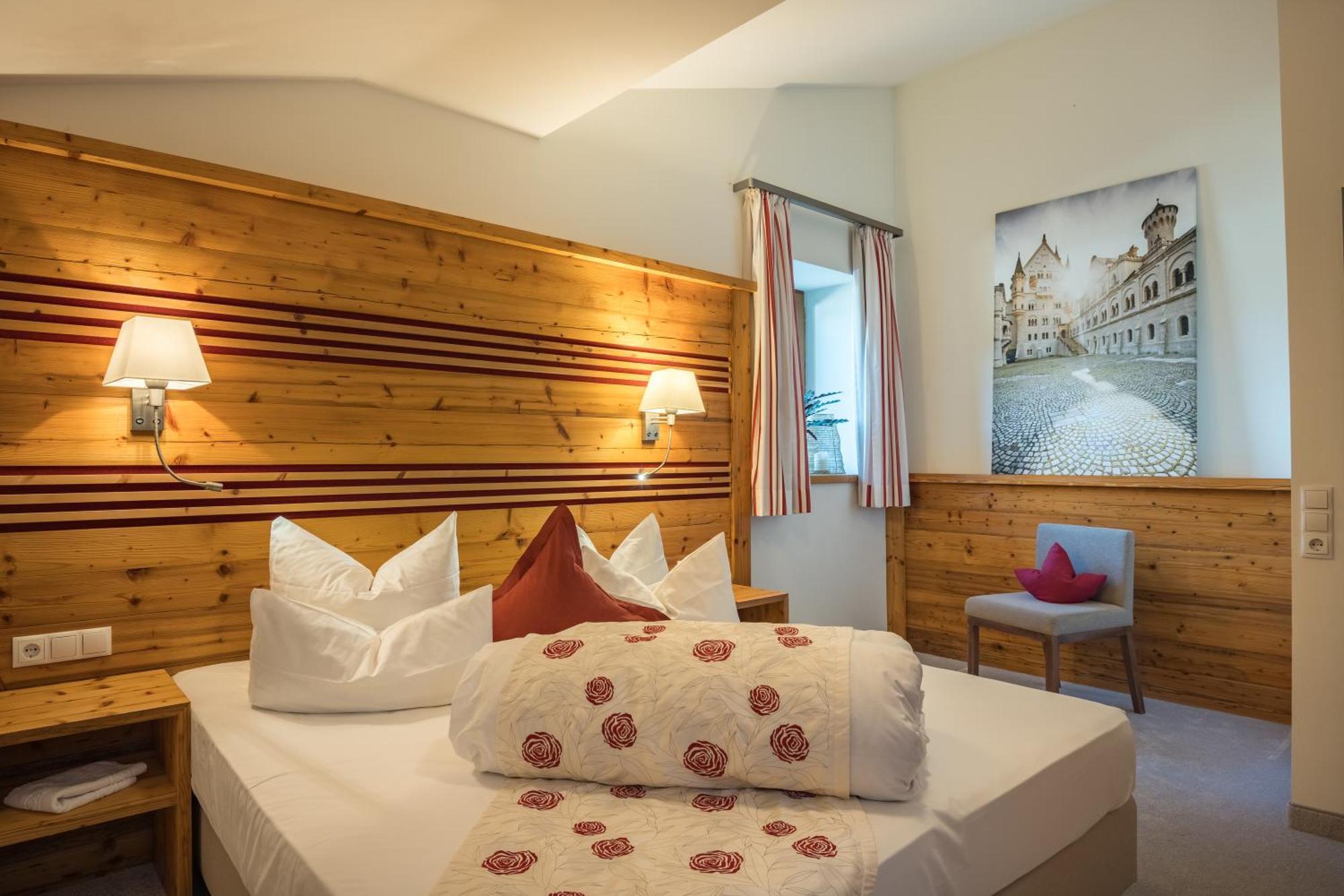 Landhotel Gockelwirt Айзенберг Екстериор снимка